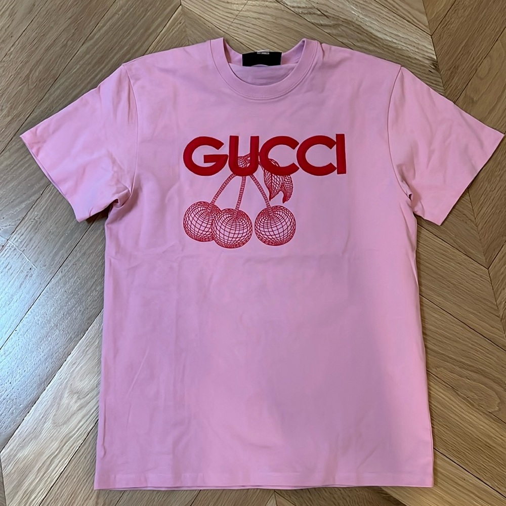 Gucci cherry’s t-shirt